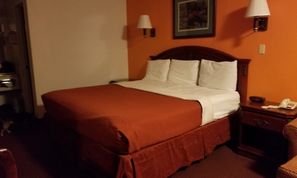 Antilley Inn