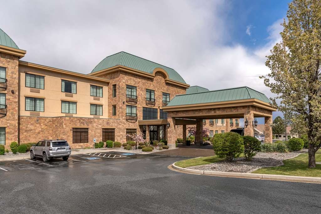 Best Western Premier Pasco Inn & Suites