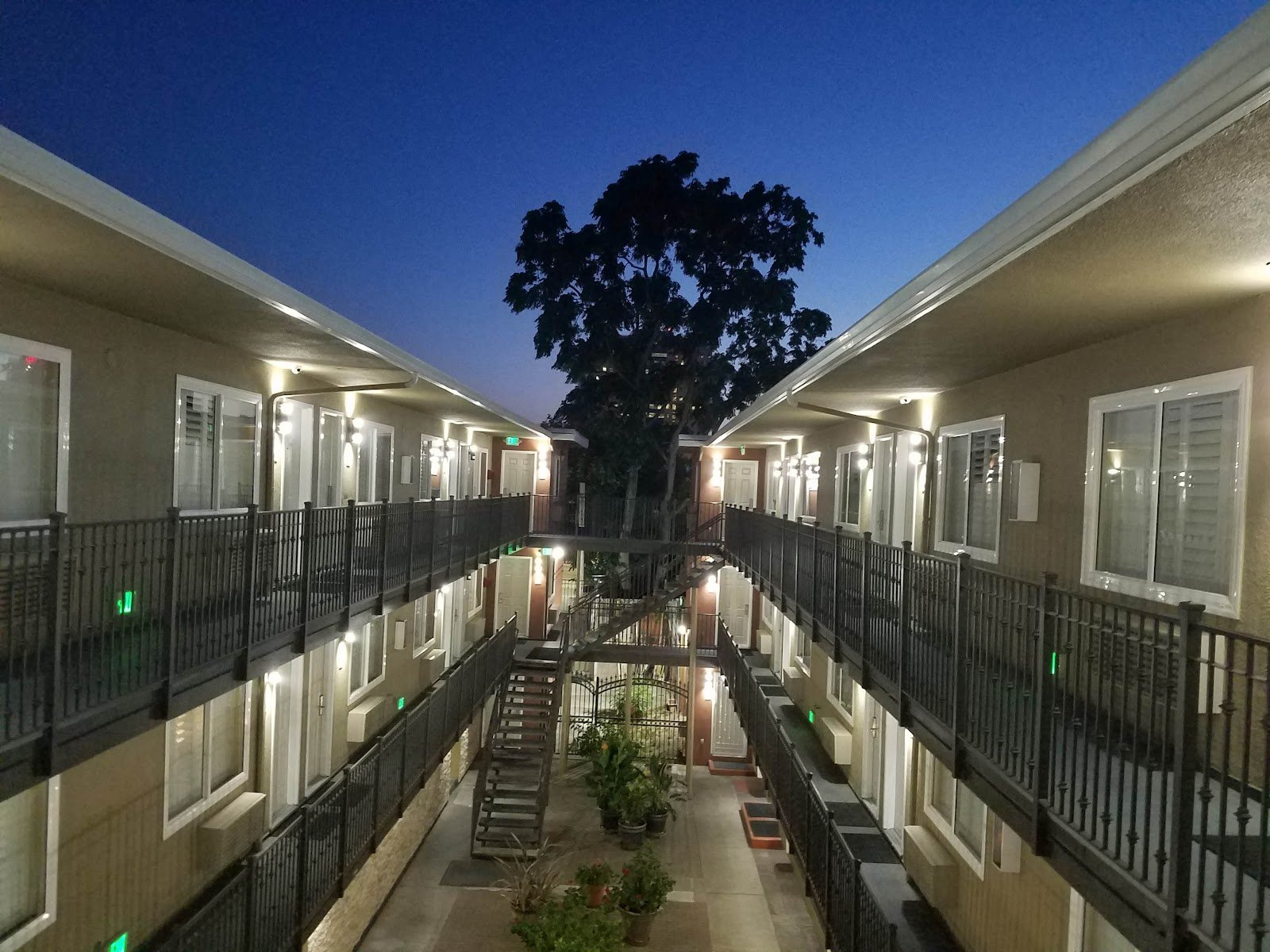 Convention Center Inn & Suites