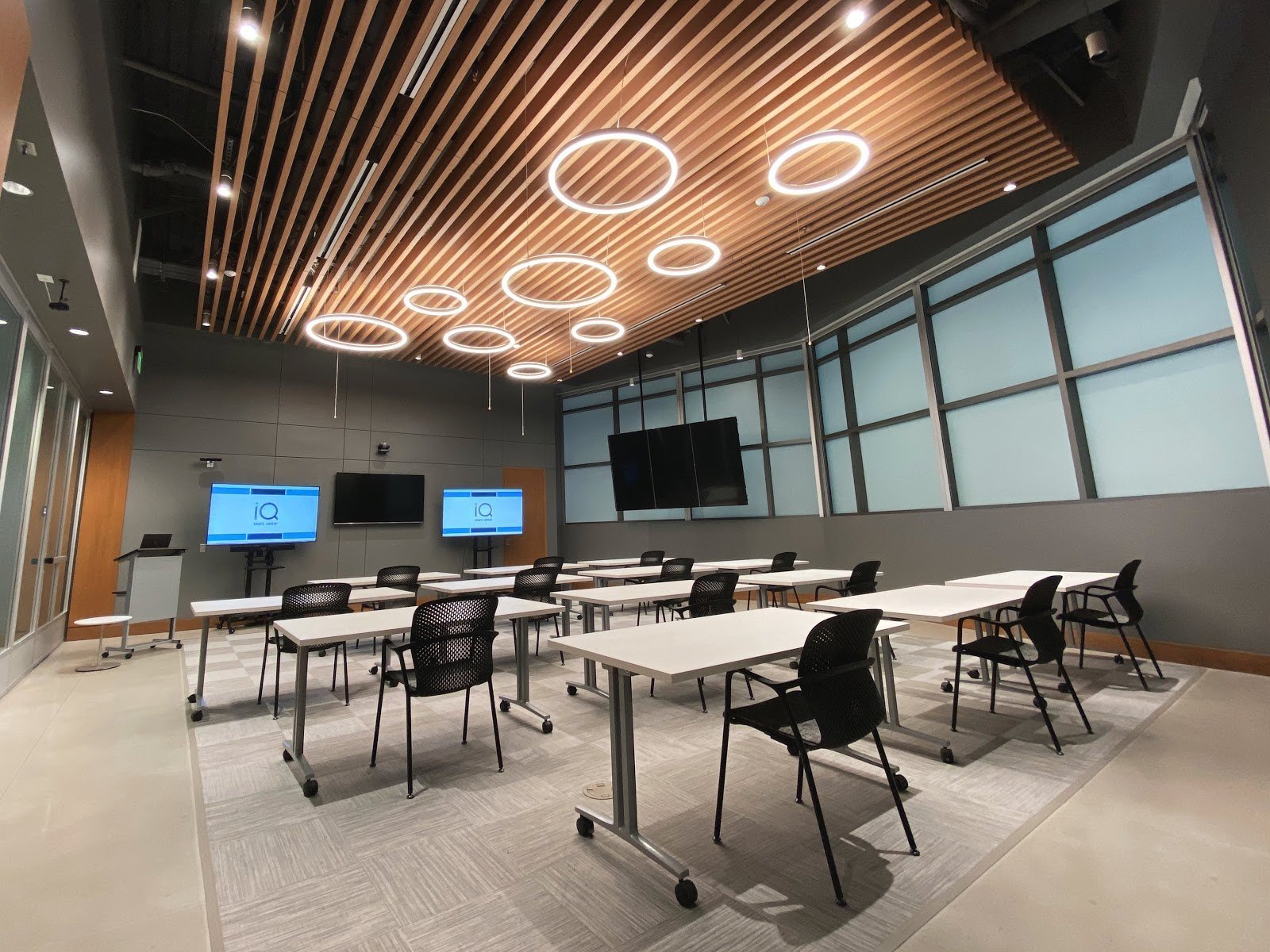 Downtown Conference Center – Iq Smart Center