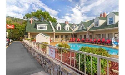 Econo Lodge Inn & Suites Gatlinburg at the Convention Center