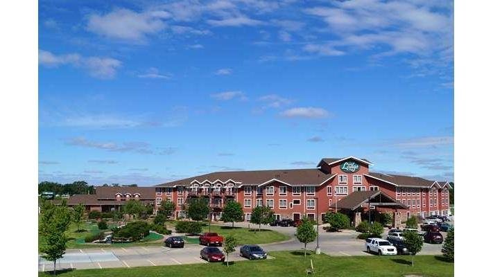 Norfolk Lodge & Suites