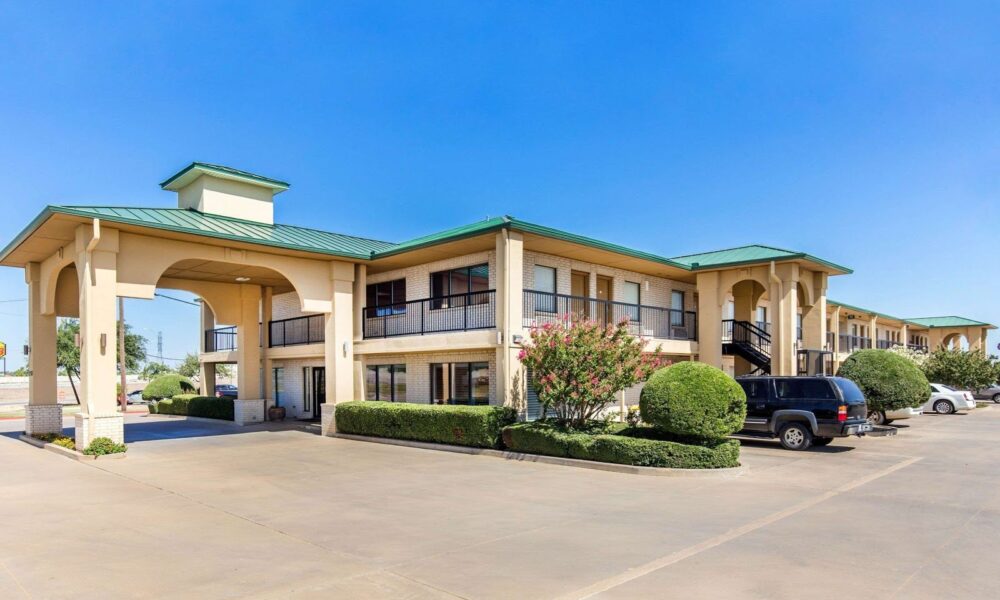 Quality Inn & Suites