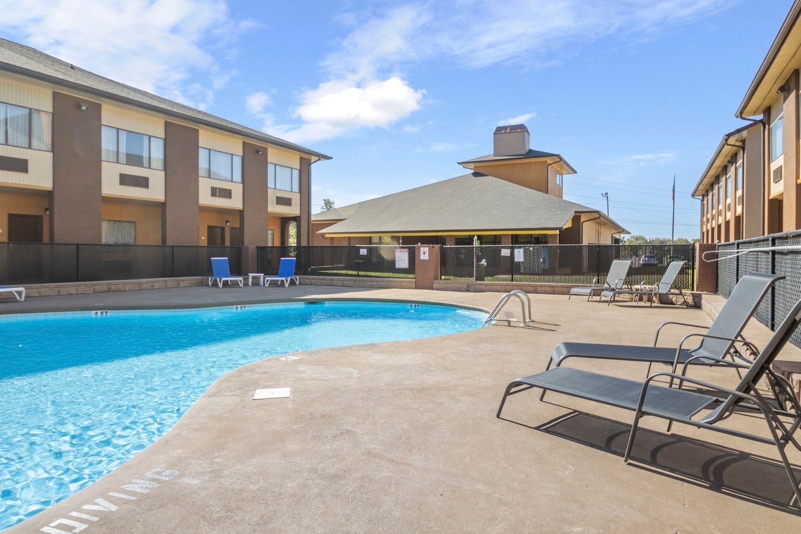 Quality Suites Hickory South