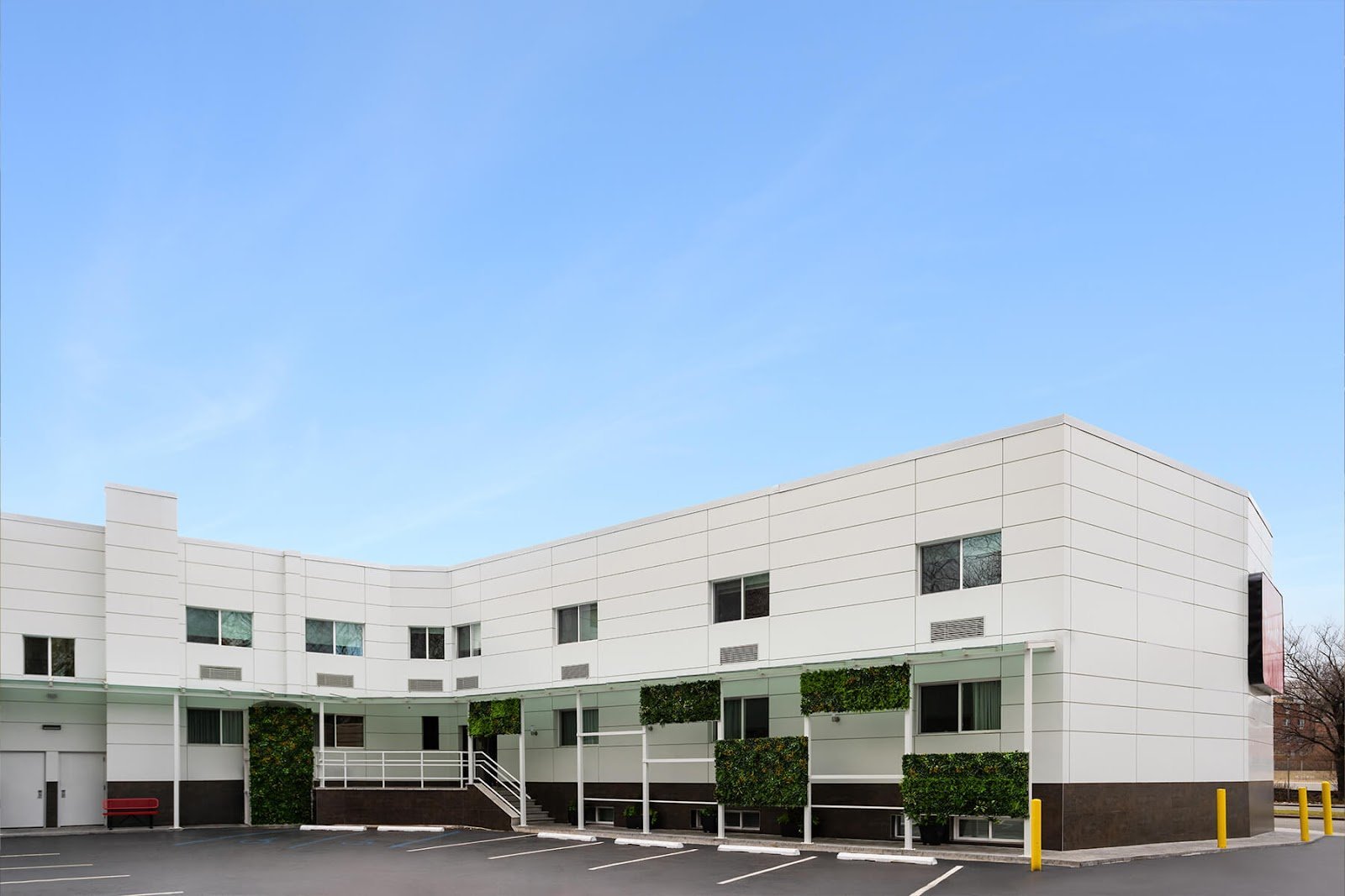 Ramada By Wyndham Bronx