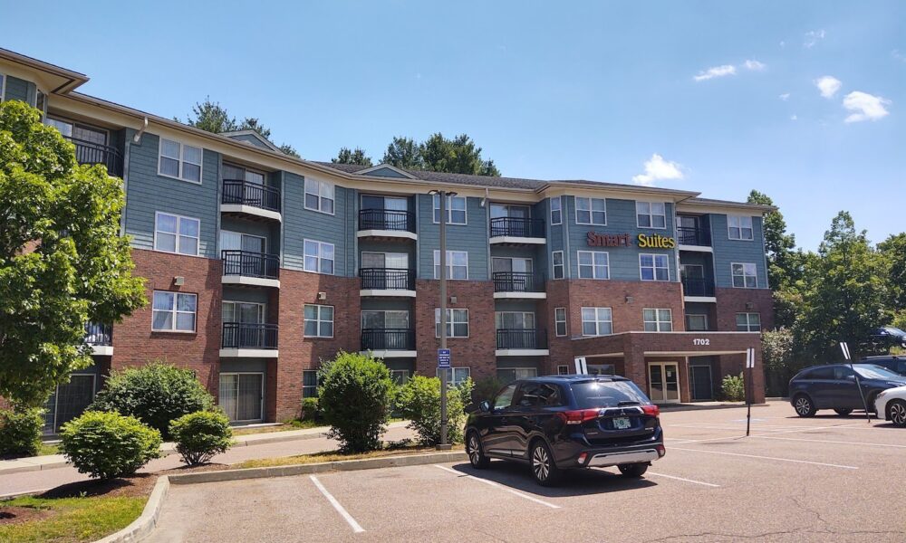 Smart Suites on the Hill