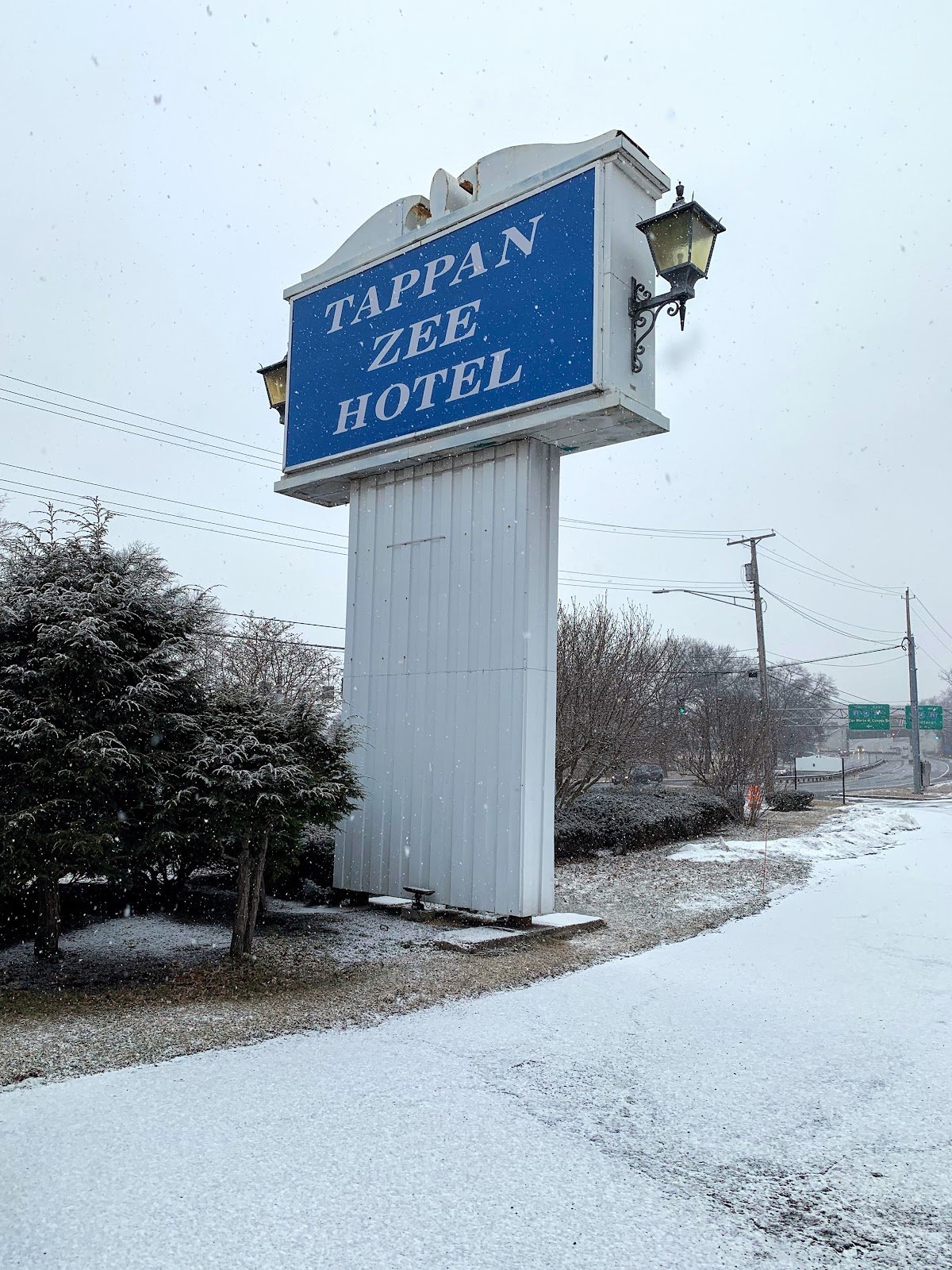 Tappan Zee Hotel