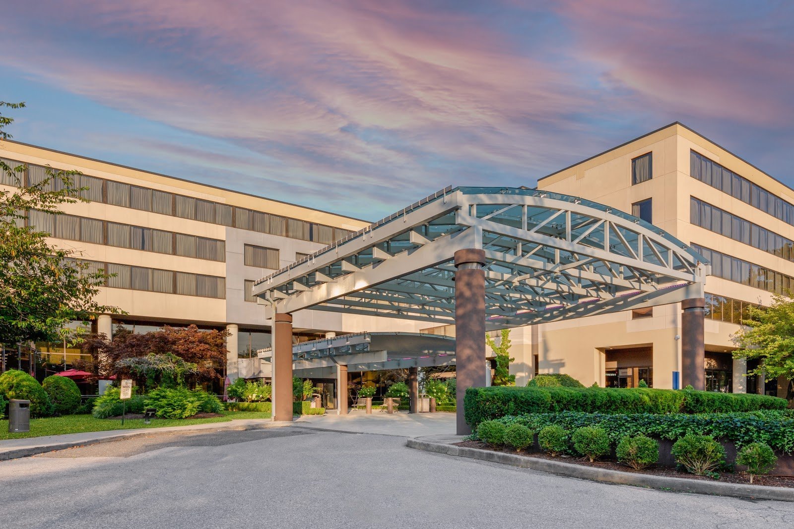The Armon Stamford Hotel